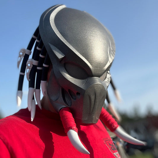 Predator mask - Tracker