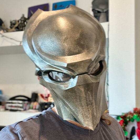 Predator mask - Falconer