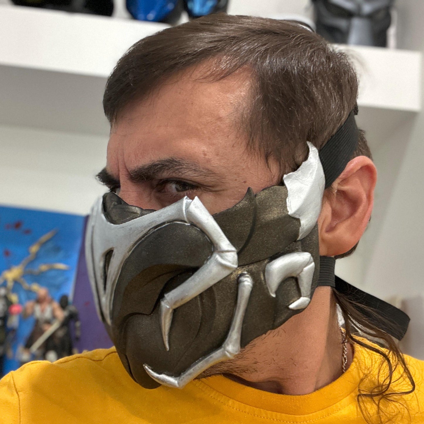 Scorpion mask from Mortal Kombat 1 - Valoгr of the Earth Realm