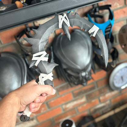 Noob Saibot sickles from Mortal Kombat 11