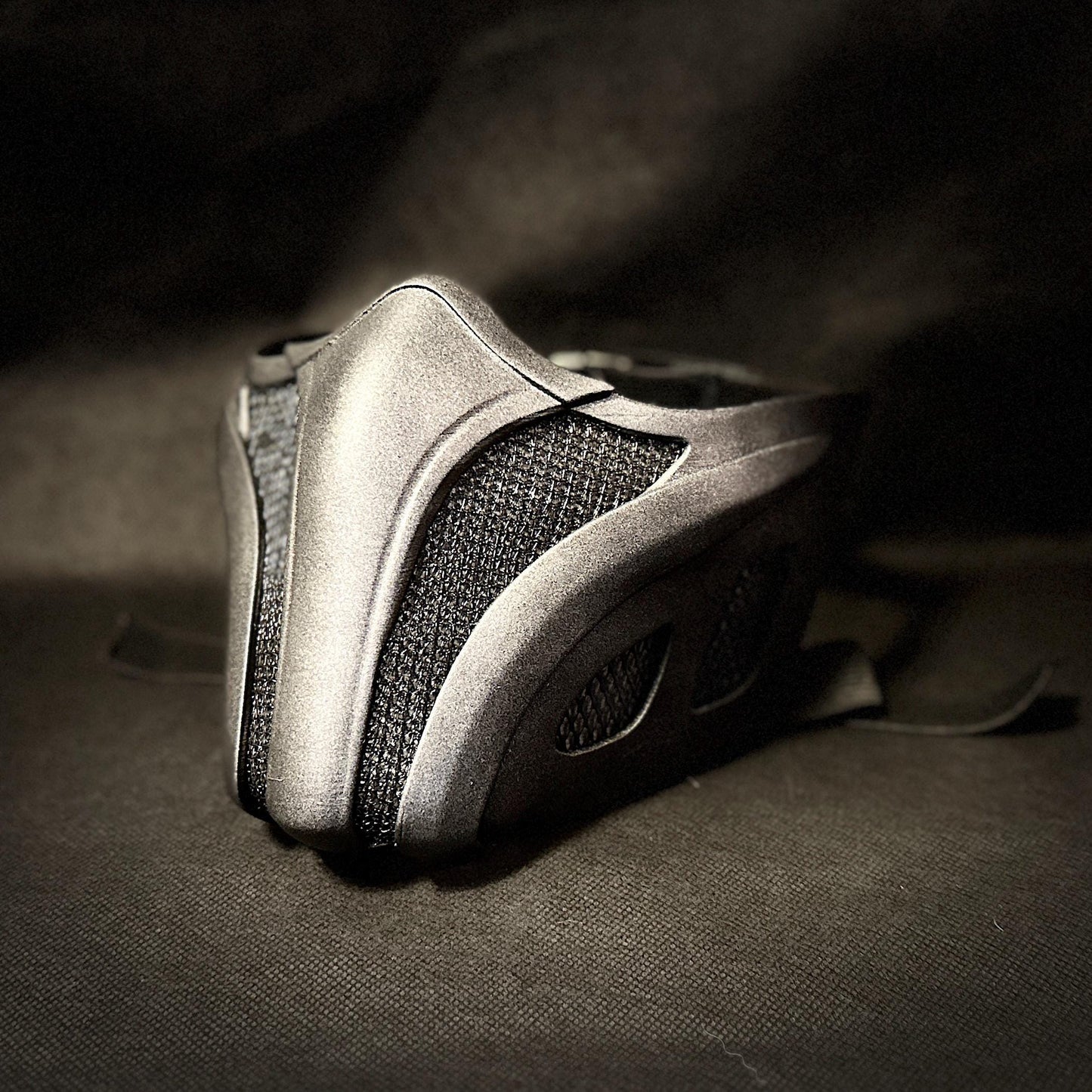 Smoke mask from Mortal Kombat 1 - Faithful Lin Kuei