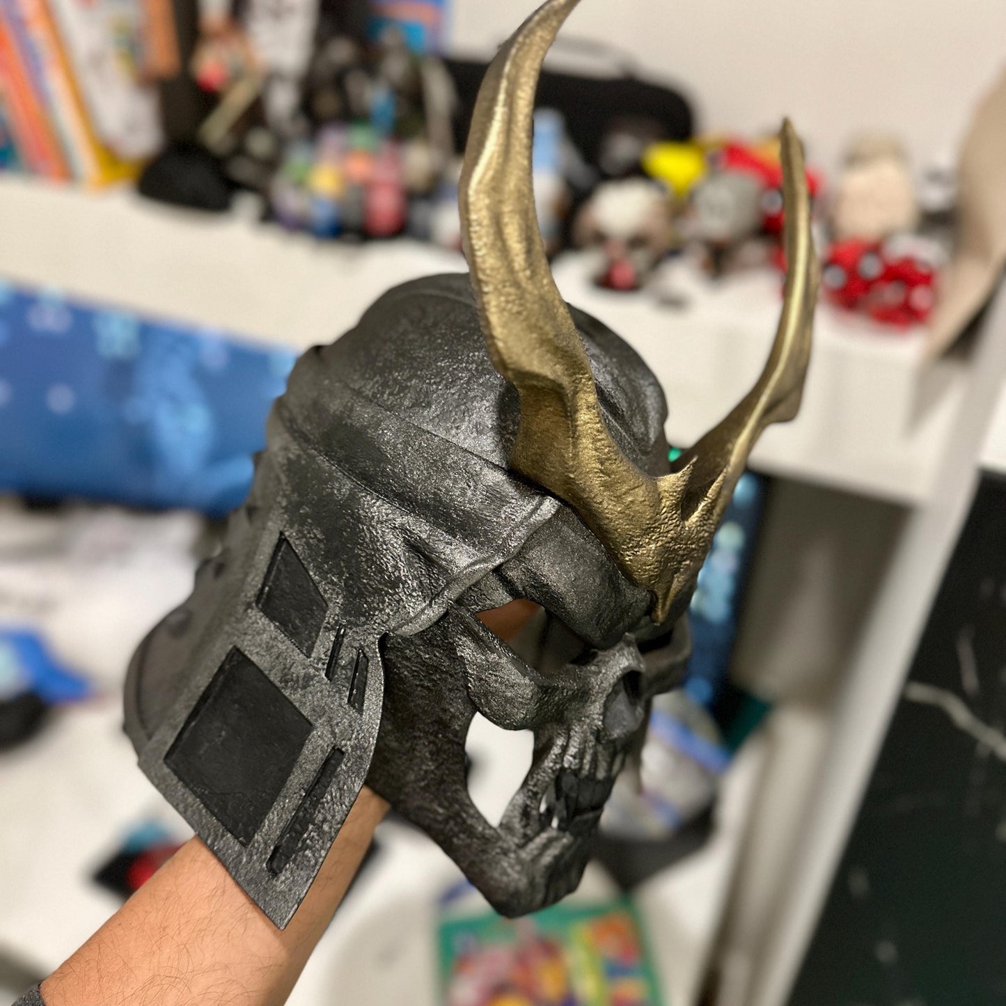 Shao Kahn helmet from MK2 movie