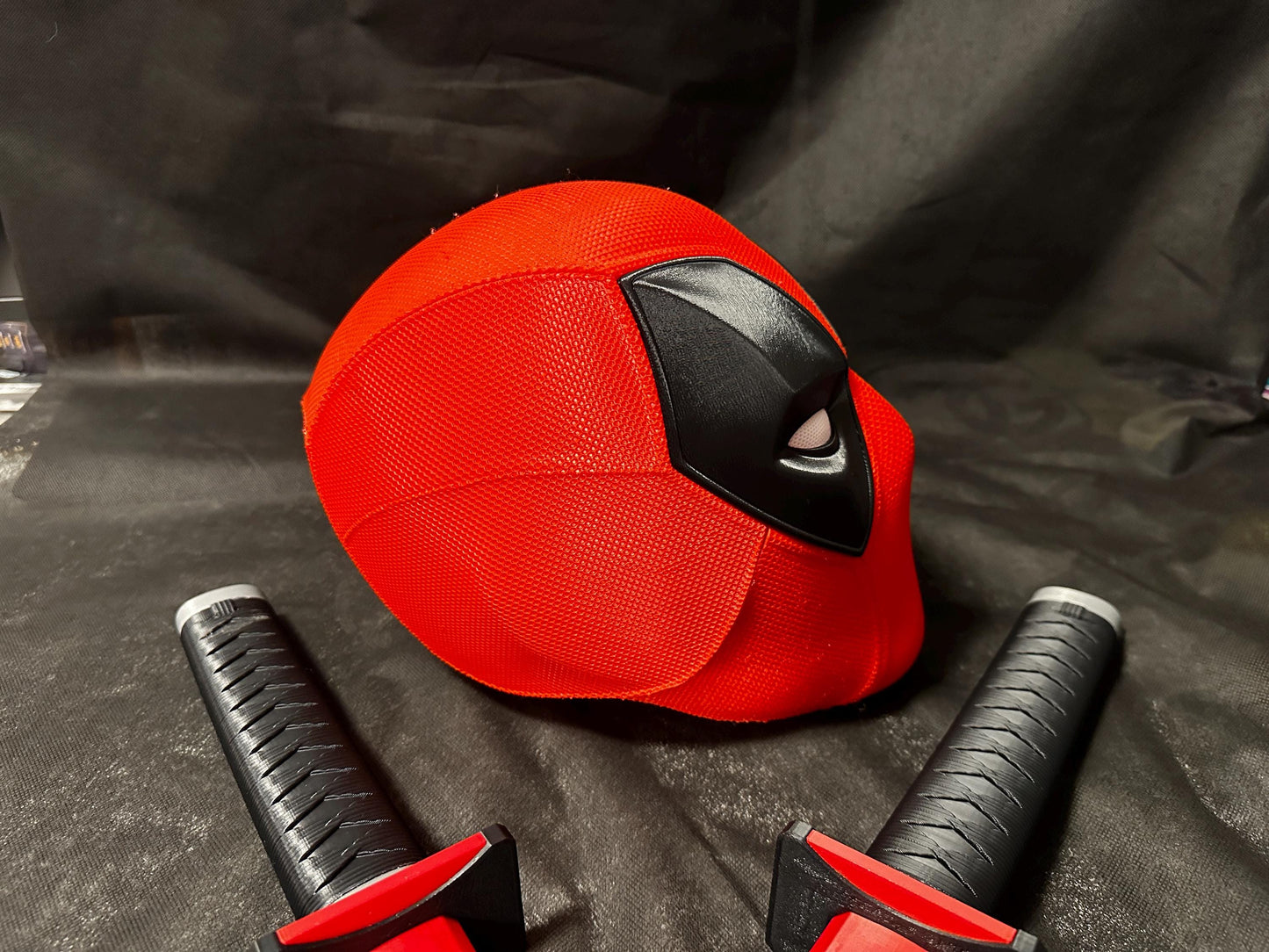 Deadpool Mask / Helmet