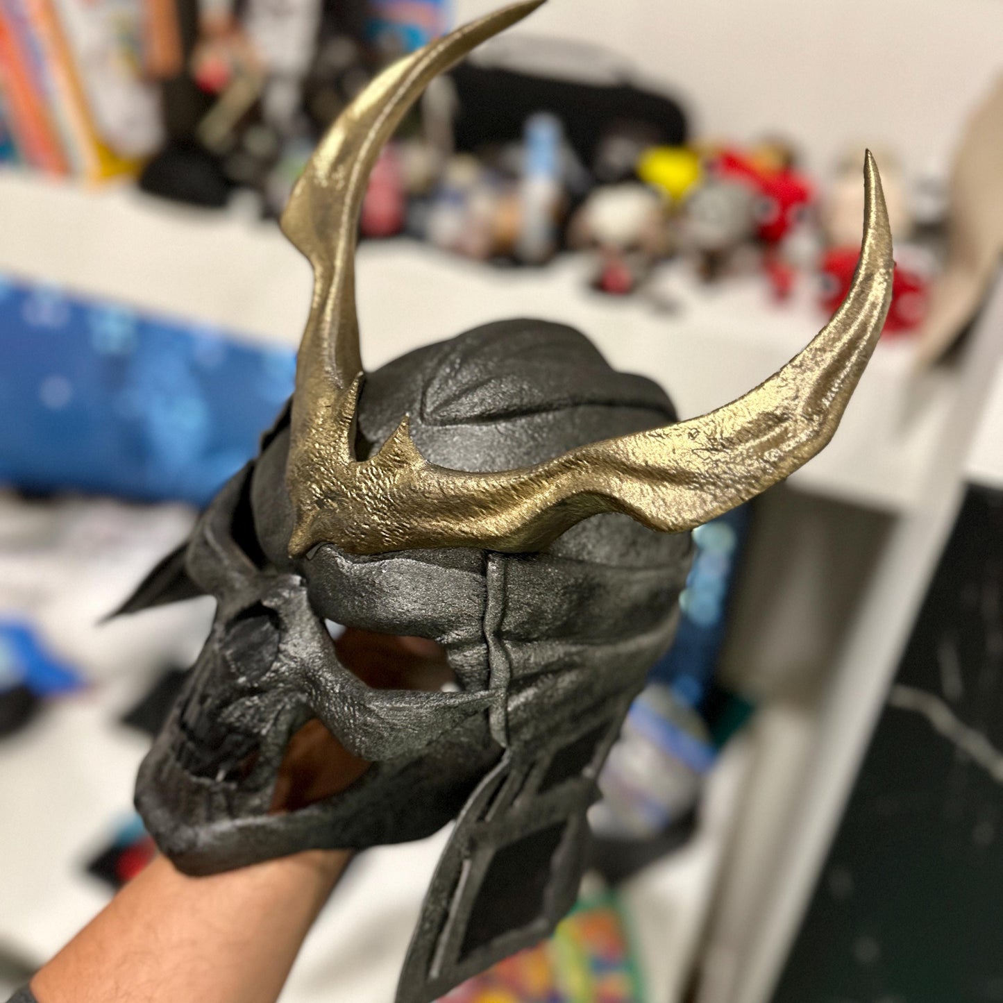 Shao Kahn helmet from MK2 movie