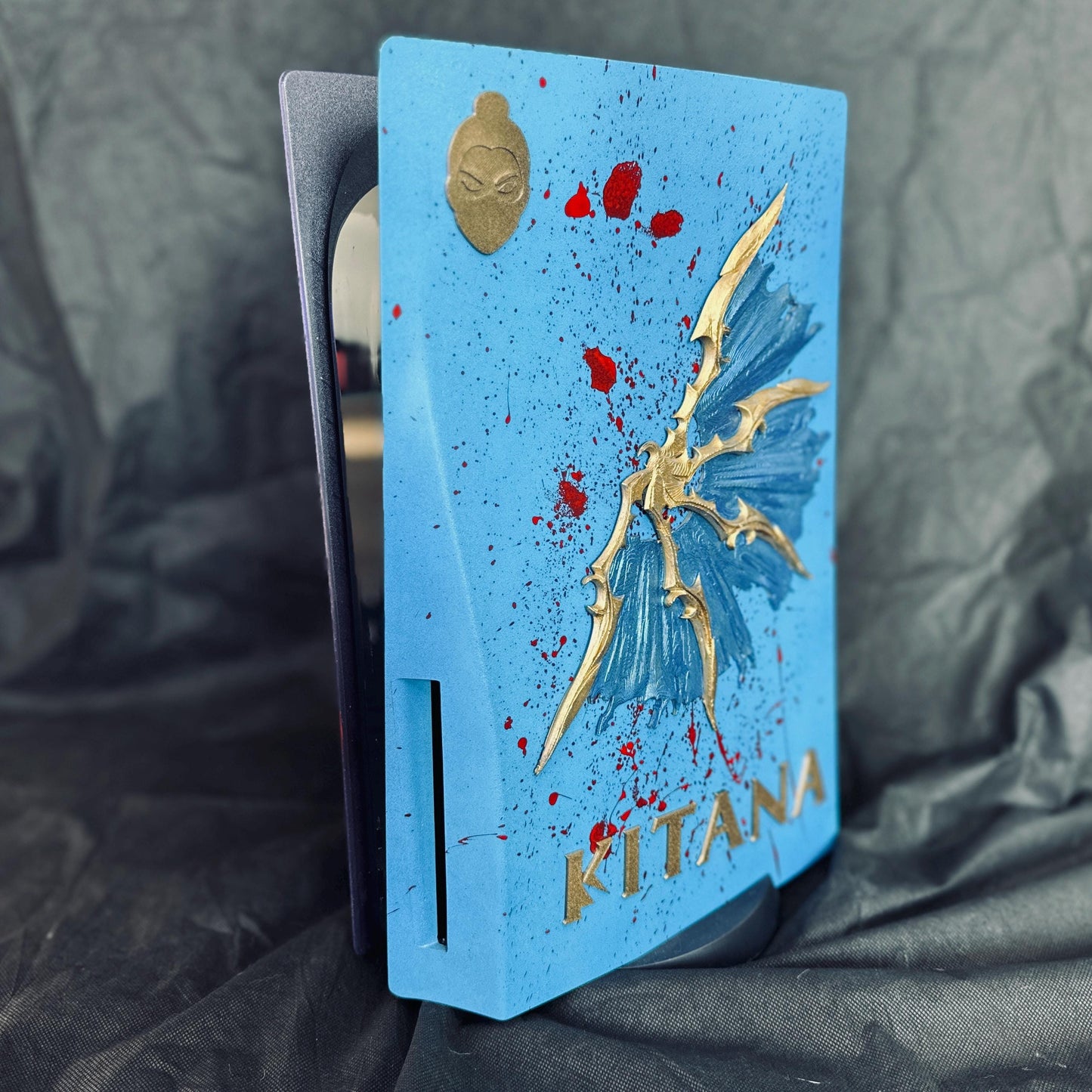 Kitana and Mileena PS5 transformation kit