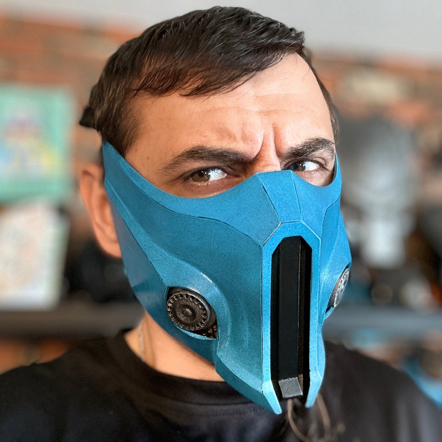 Sub Zero mask from Mortal Kombat 11 - Cryomant Mater