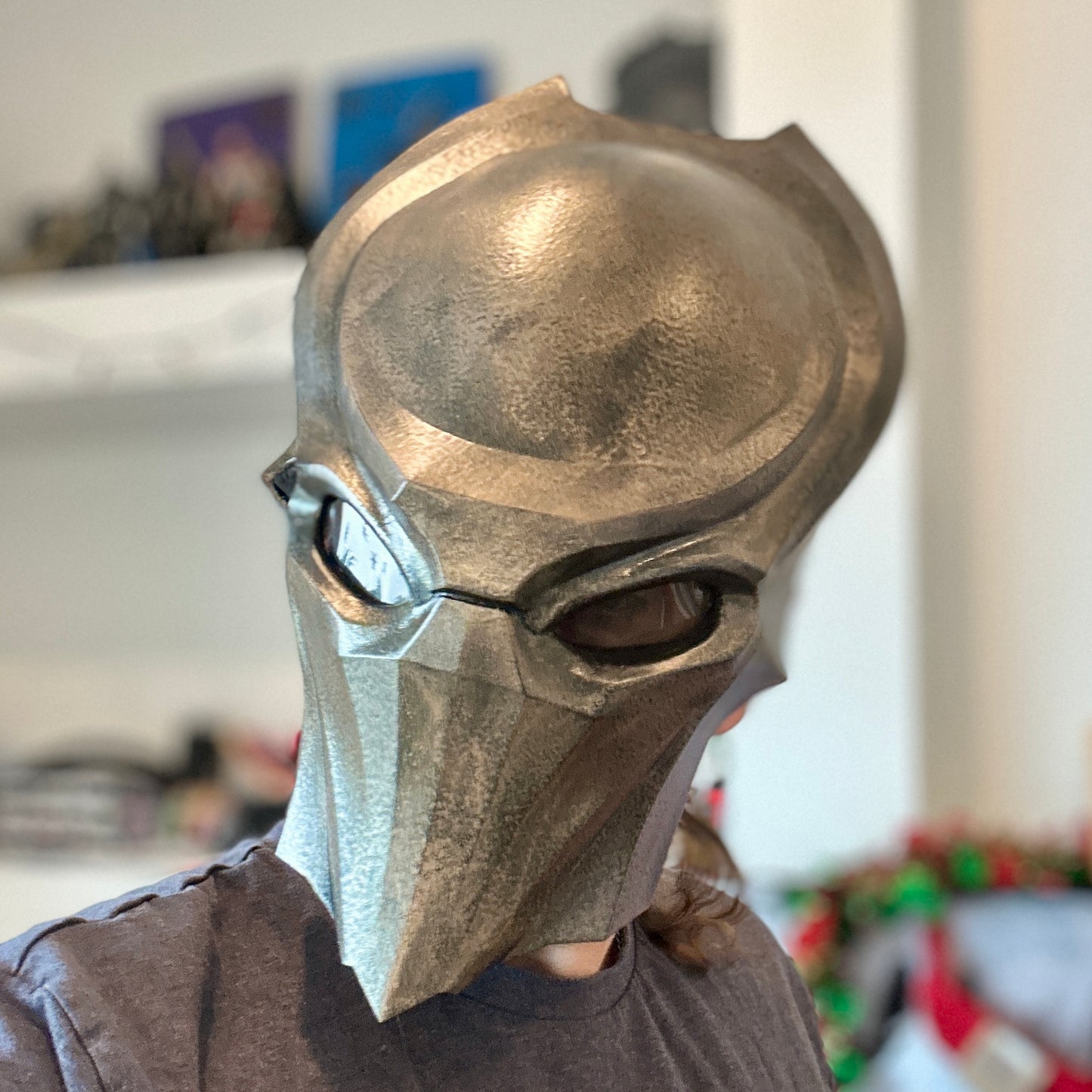 Predator mask - Falconer