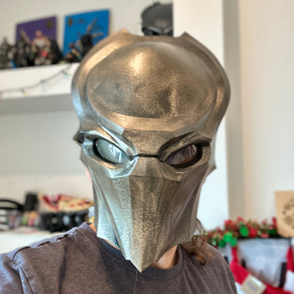 Predator mask - Falconer