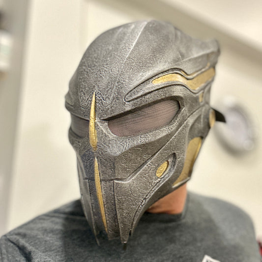 Predator Badlands movie Dek mask