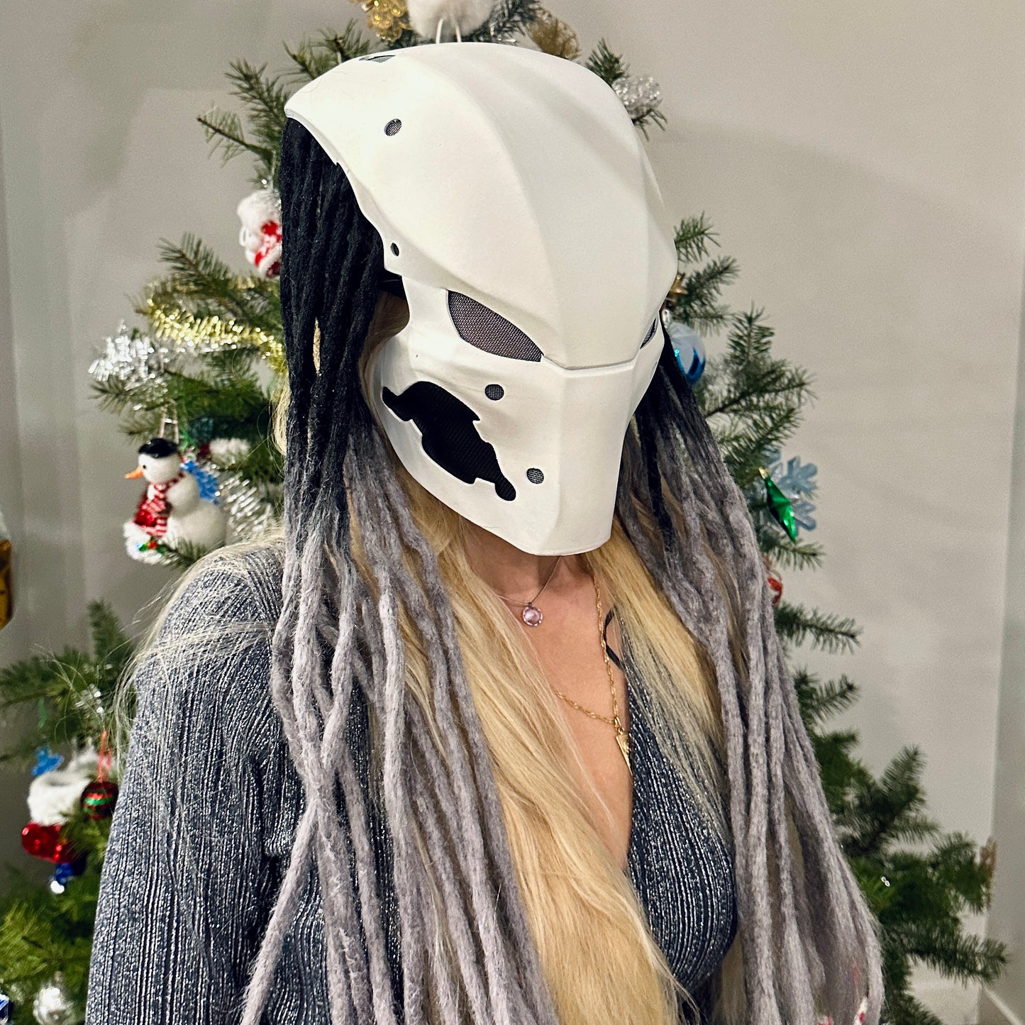 Cybernetic Predator mask "W"