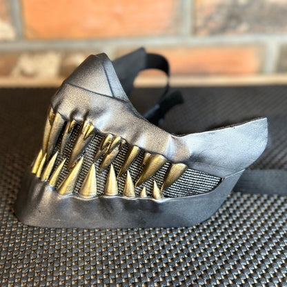 Kabal mask from Mortal Kombat 11 - Dark Dome