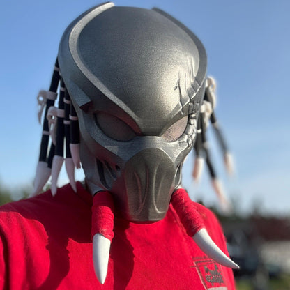 Predator mask - Tracker