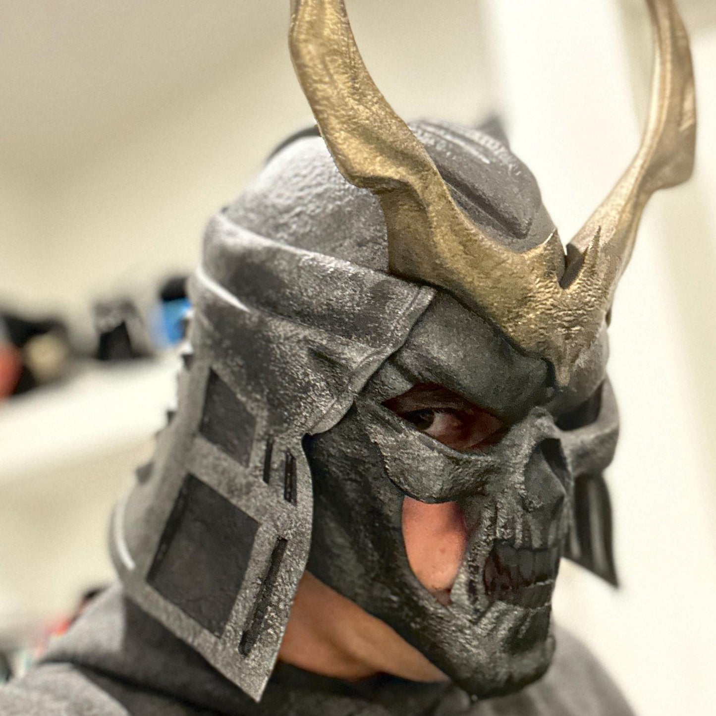 Shao Kahn helmet from MK2 movie