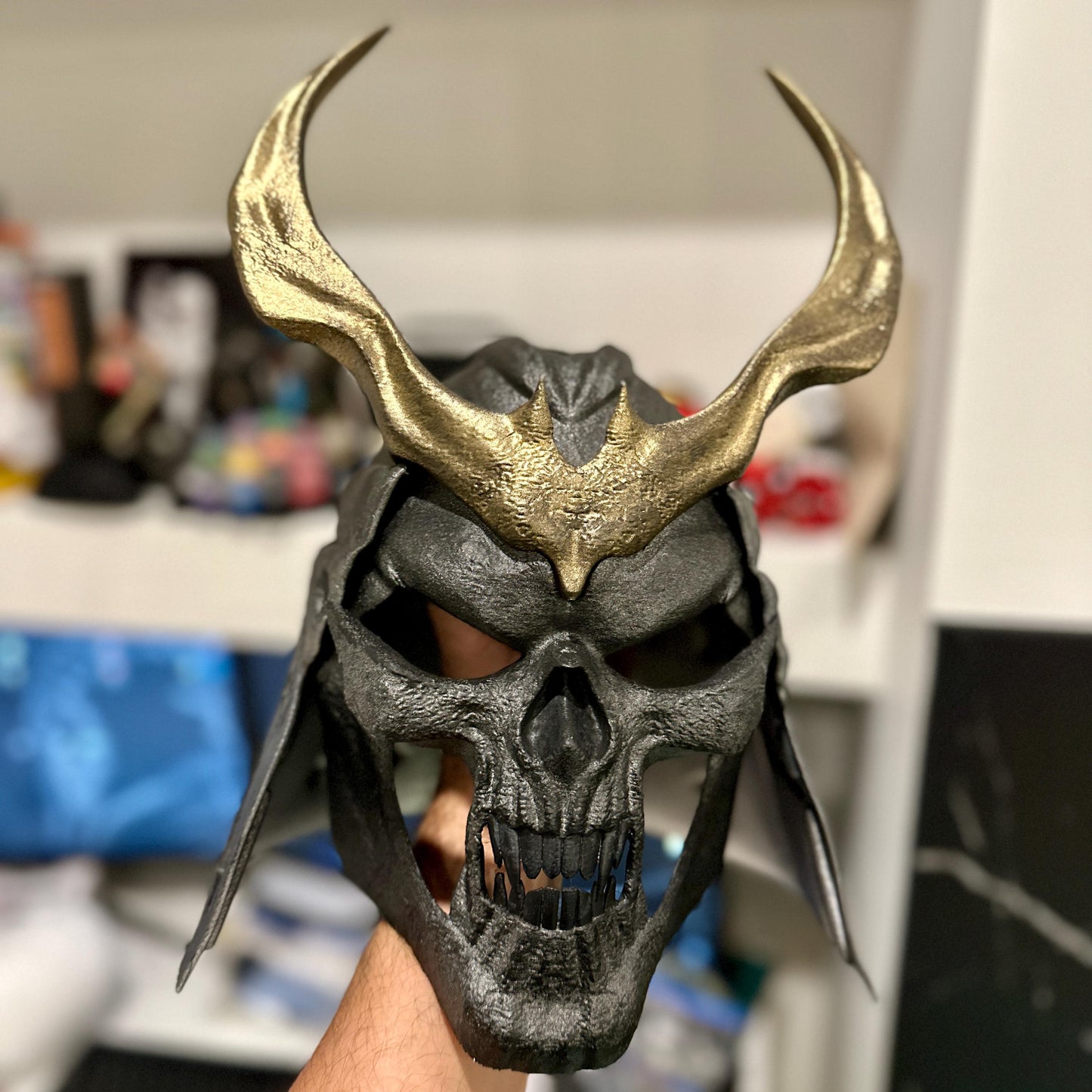 Shao Kahn helmet from MK2 movie