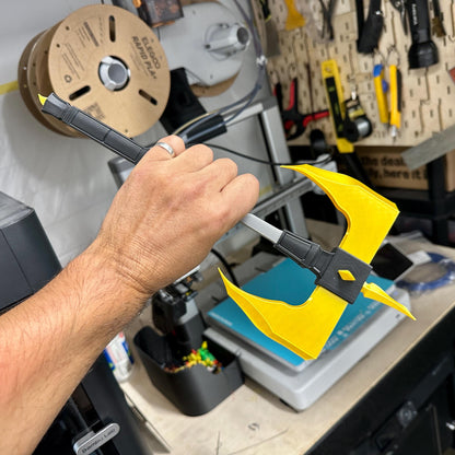 Shao Kahn axe from MK1 - Gregarian War Blade (Mini copy)